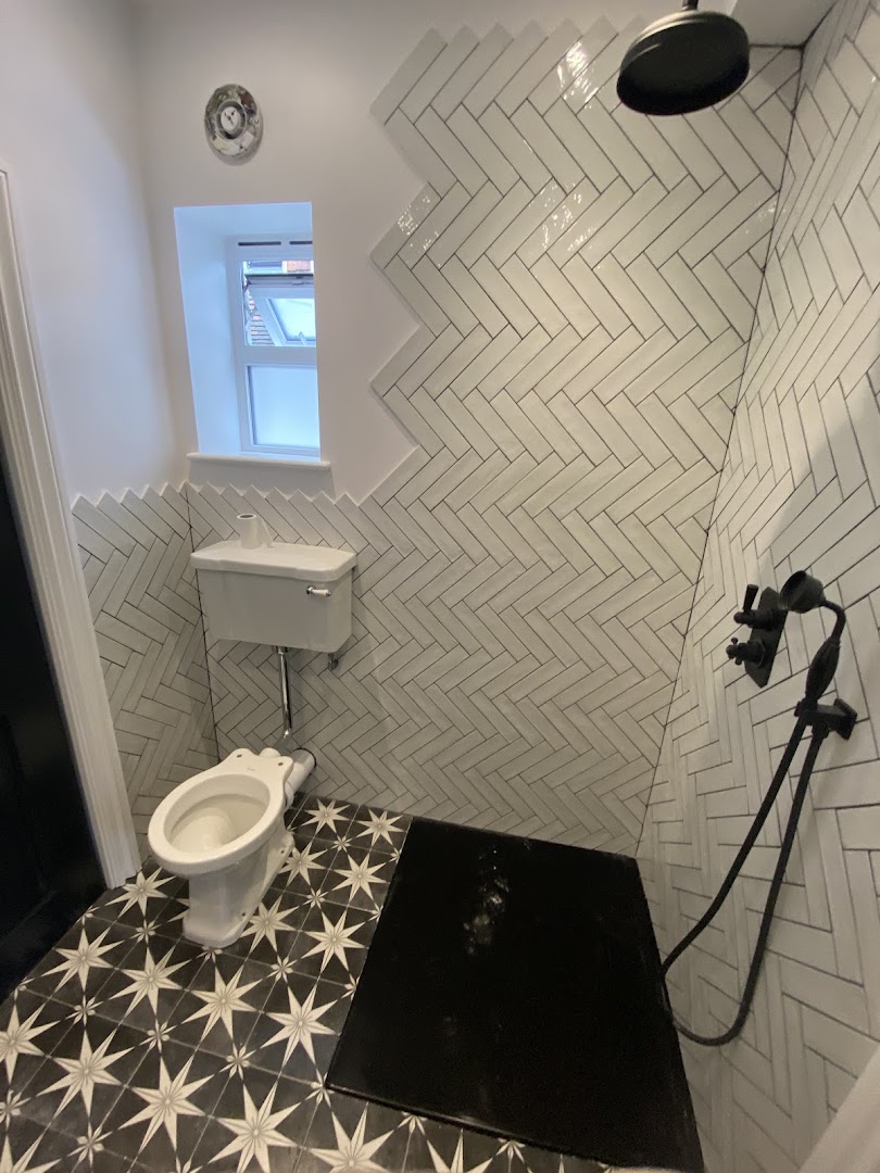 CRM Tiling Kent — Photos 13