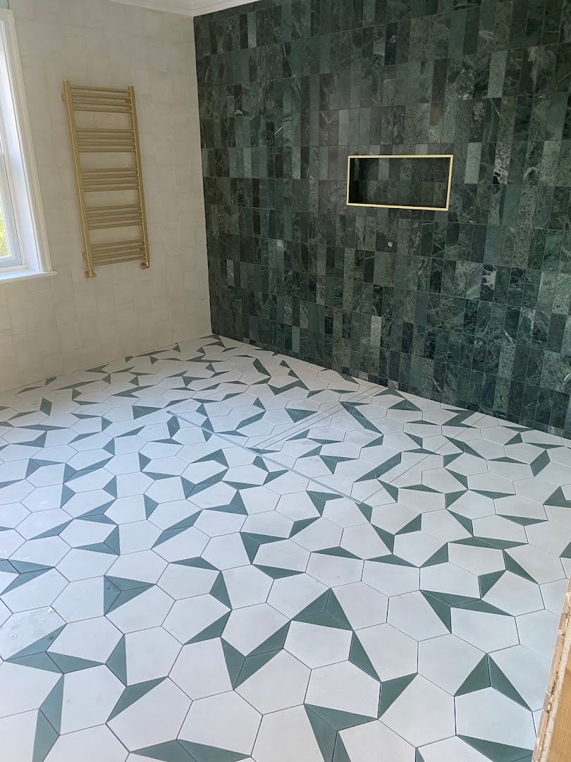 CRM Tiling Kent — Photos 10